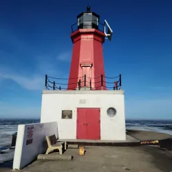Menominee North Pier Lighthouse - Menominee