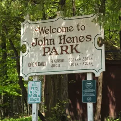 Pine Street Park - Menominee