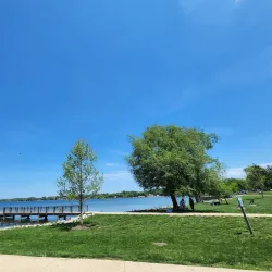 Lakeshore Park - Novi
