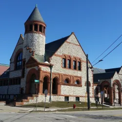 Hoyt Library - Saginaw
