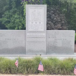 Memorial Park - Shelby Township