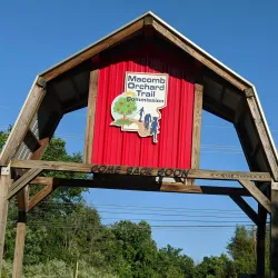 Macomb Orchard Trail - Warren