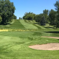 Crookston Golf Club - Crookston