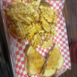 Crookston Golf Club - Crookston