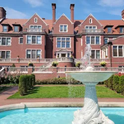 Glensheen, The Historic Congdon Estate - Duluth