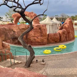 Oasis Waterpark - Eden Prairie