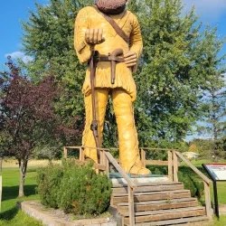 International Falls Icebox Statue - International Falls