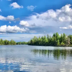 Rainy River Boat Tours - International Falls