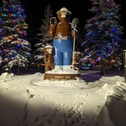 Smokey Bear Park - International Falls
