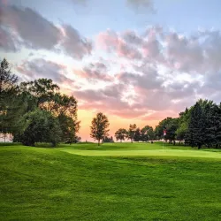 Marshall Golf Club - Marshall