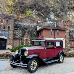 Wabasha Street Caves - Saint Paul