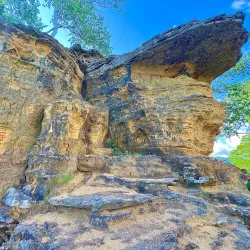 Sugar Loaf Bluff - Winona
