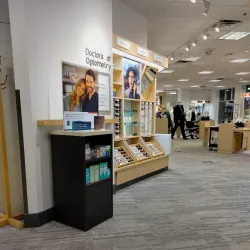 Tamarack Village Shopping Center - Woodbury