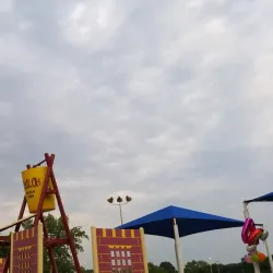 Brandon Family Aquatic Center - Brandon