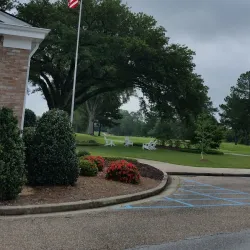 Laurel Country Club - Laurel