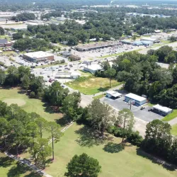 Laurel Country Club - Laurel