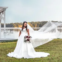 The Pillars of Laurel - Laurel