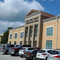 Pearl River County Courthouse - Poplarville