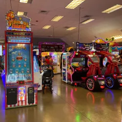 The Track Family Fun Parks - Branson