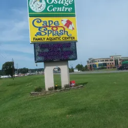 Cape Splash Family Aquatic Center - Cape Girardeau