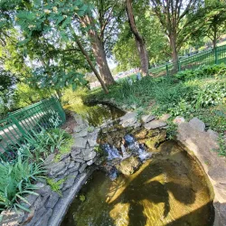 Shelter Gardens - Columbia