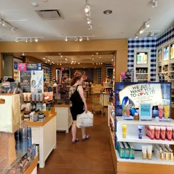 St. Louis Premium Outlets - High Ridge