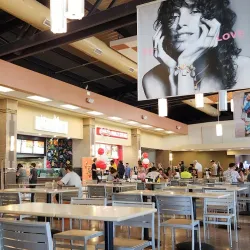 St. Louis Premium Outlets - High Ridge