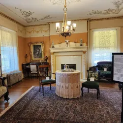 Bingham-Waggoner Estate - Independence