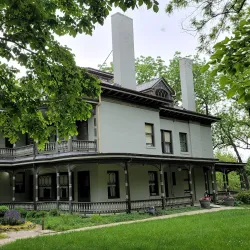 Bingham-Waggoner Estate - Independence