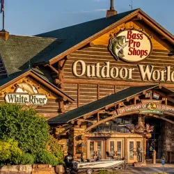 Bass Pro Shops Outdoor World - Nixa