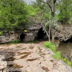 Glenstone Park - Nixa