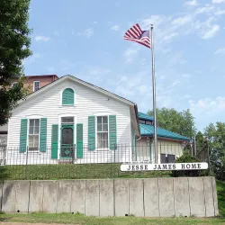Jesse James Home Museum - Saint Joseph