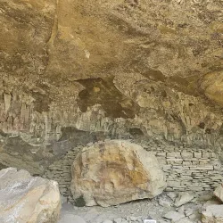 Pictograph Cave State Park - Billings