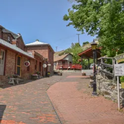 Benton Avenue Historic District - Helena