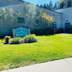 Bellevue Aquatic Center - Bellevue