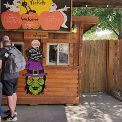 Bellevue Berry & Pumpkin Farm - Bellevue