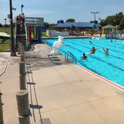 Island Oasis Water Park - Grand Island