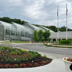 Lauritzen Gardens - Omaha