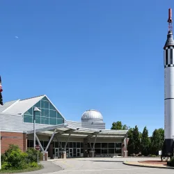 McAuliffe-Shepard Discovery Center - Concord