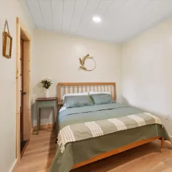 The Holderness Inn - Holderness