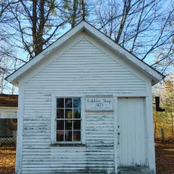 Wakefield Village Historic District - Wakefield