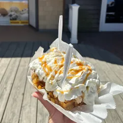 Bay Village Shopping and Dining - Beach Haven