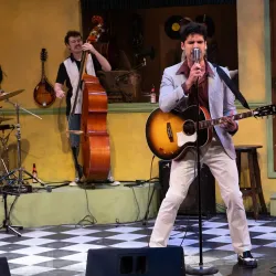 Surflight Theatre - Beach Haven