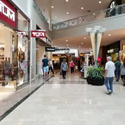 Bridgewater Commons Mall - Bridgewater