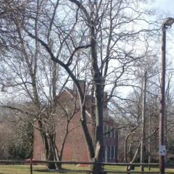 The Historic Barclay Farmstead - Cherry Hill