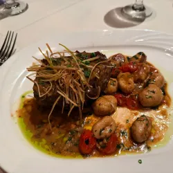 Ho-Ho-Kus Inn & Tavern - Ho-Ho-Kus