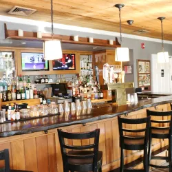 Ho-Ho-Kus Inn & Tavern - Ho-Ho-Kus