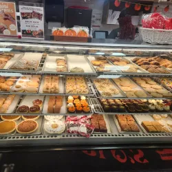 Carlo's Bakery - Hoboken