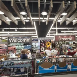 The Falls Shopping Center - Little Falls