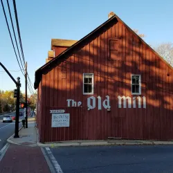 Mullica Hill Antique Center - Mullica Hill